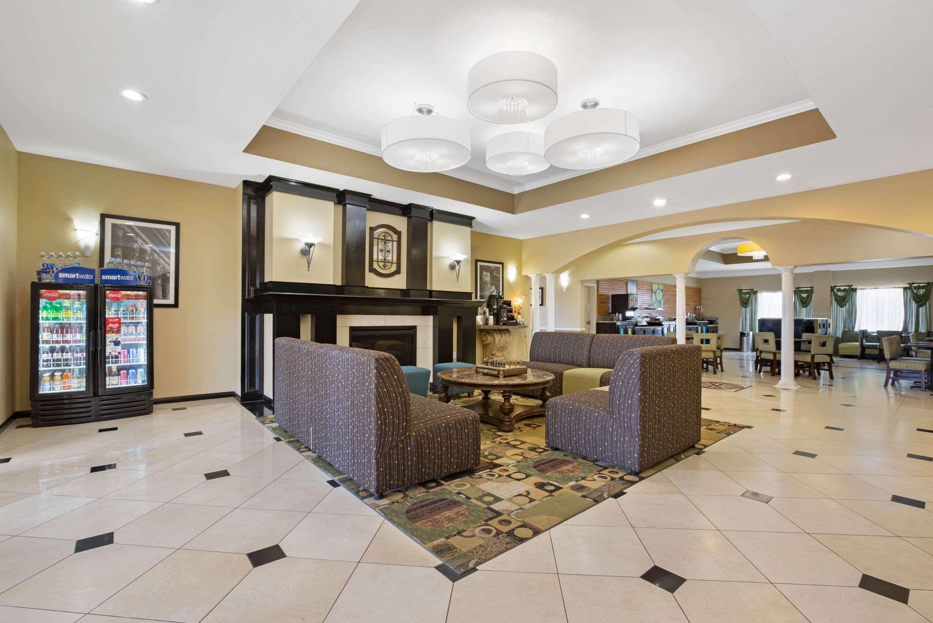 La Quinta By Wyndham Pearland Hotel Екстериор снимка