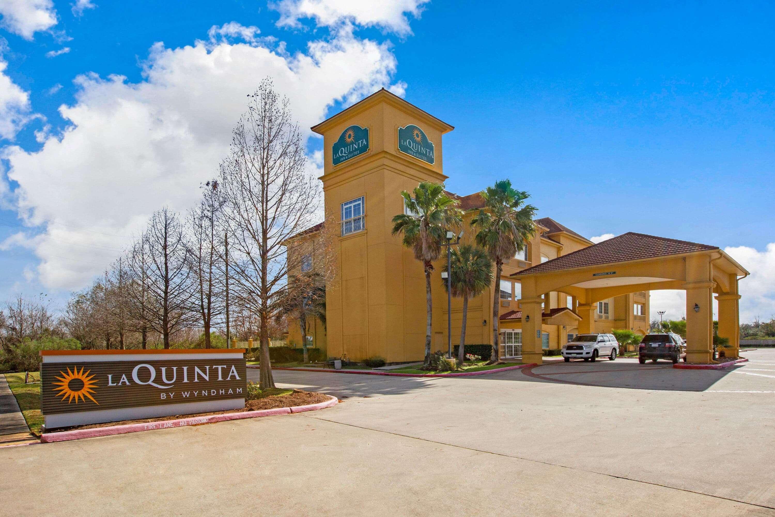 La Quinta By Wyndham Pearland Hotel Екстериор снимка