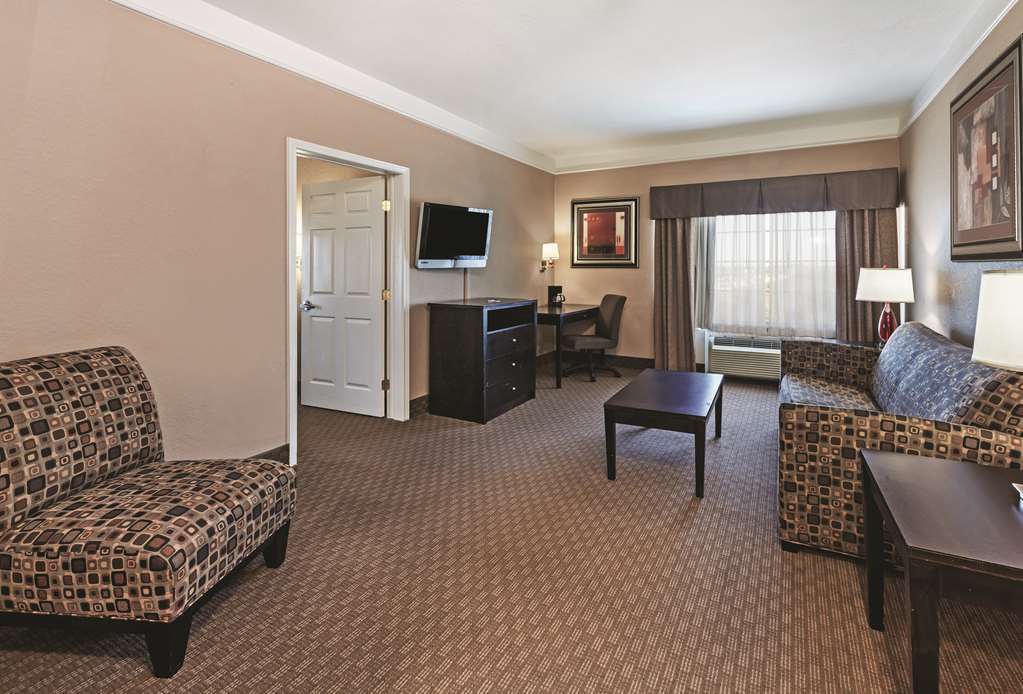 La Quinta By Wyndham Pearland Hotel Стая снимка